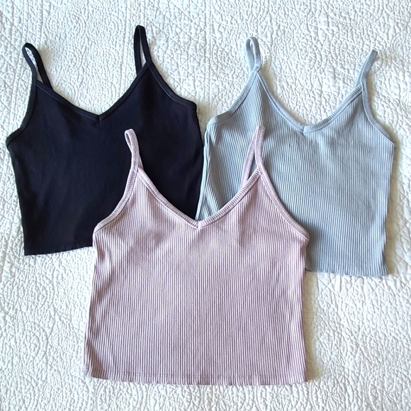 American Eagle Tank Tops - Picture 1 of 2